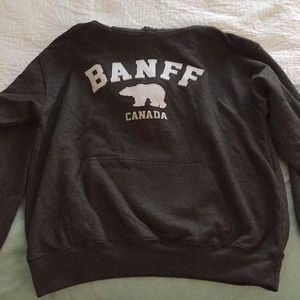 Canada Sweatshirt. Really Cozy